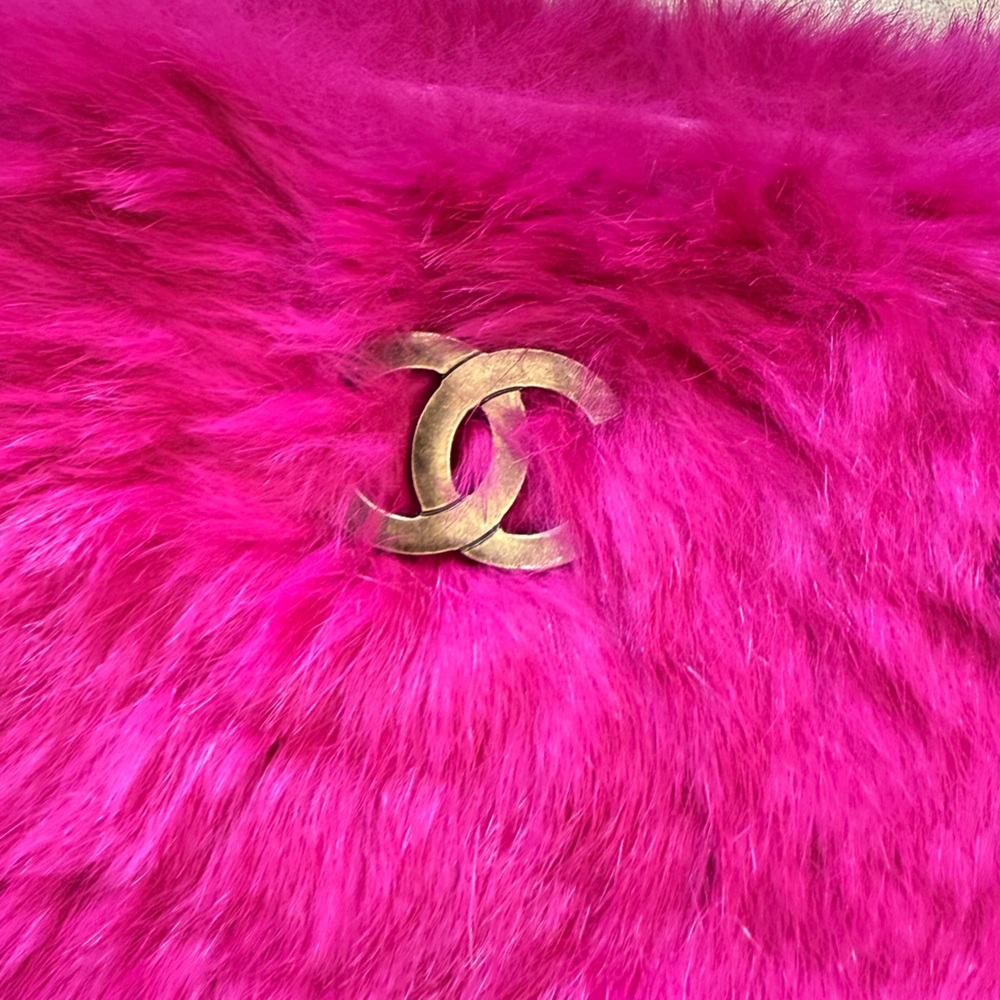 AUTHENTIC CHANEL LAPIN RABBIT FUR HOT PINK PURSE DOUBLE CHAIN STRAP CLUTCH RARE - Picture 15 of 16